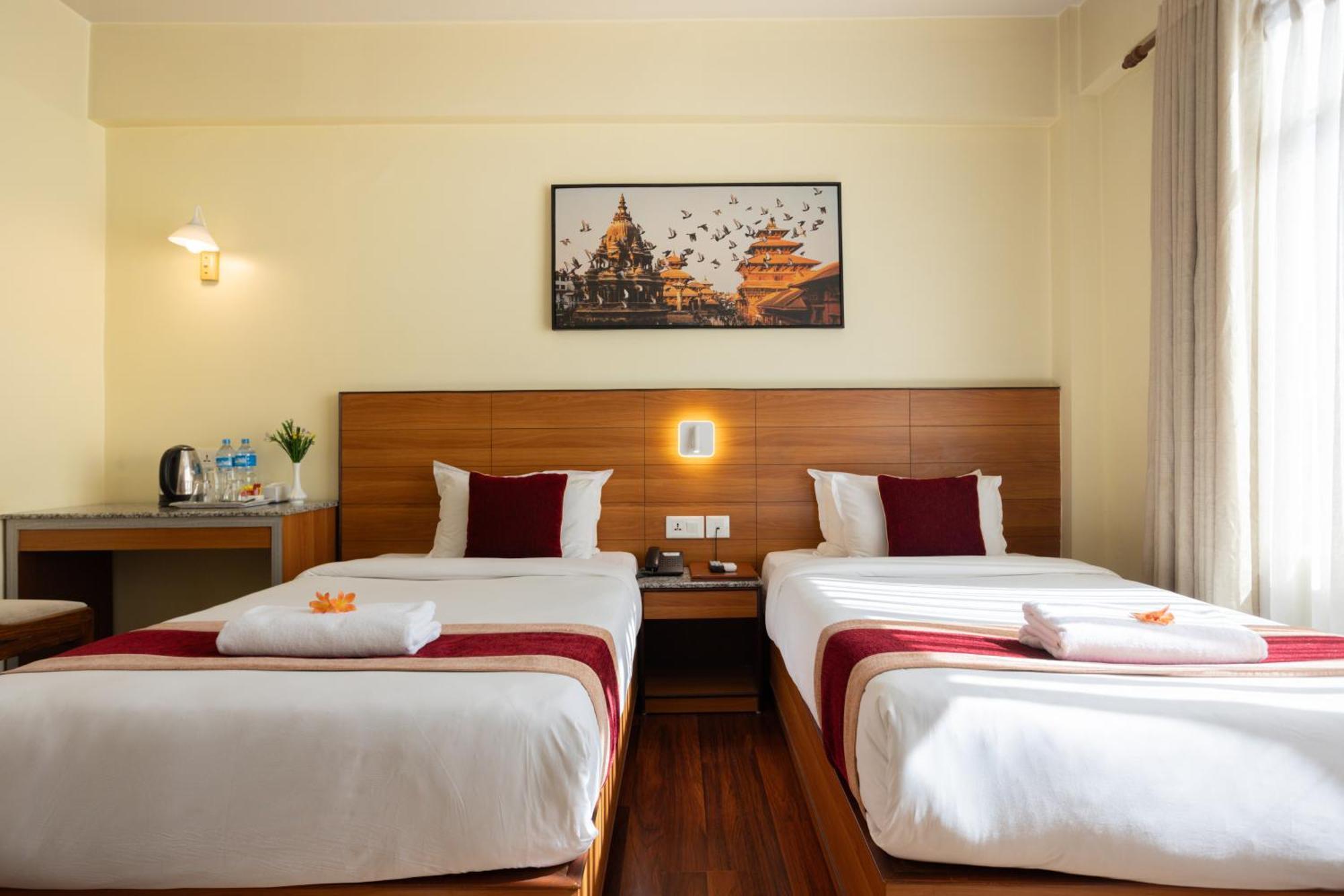 Magnificent Hotel Катманду Экстерьер фото