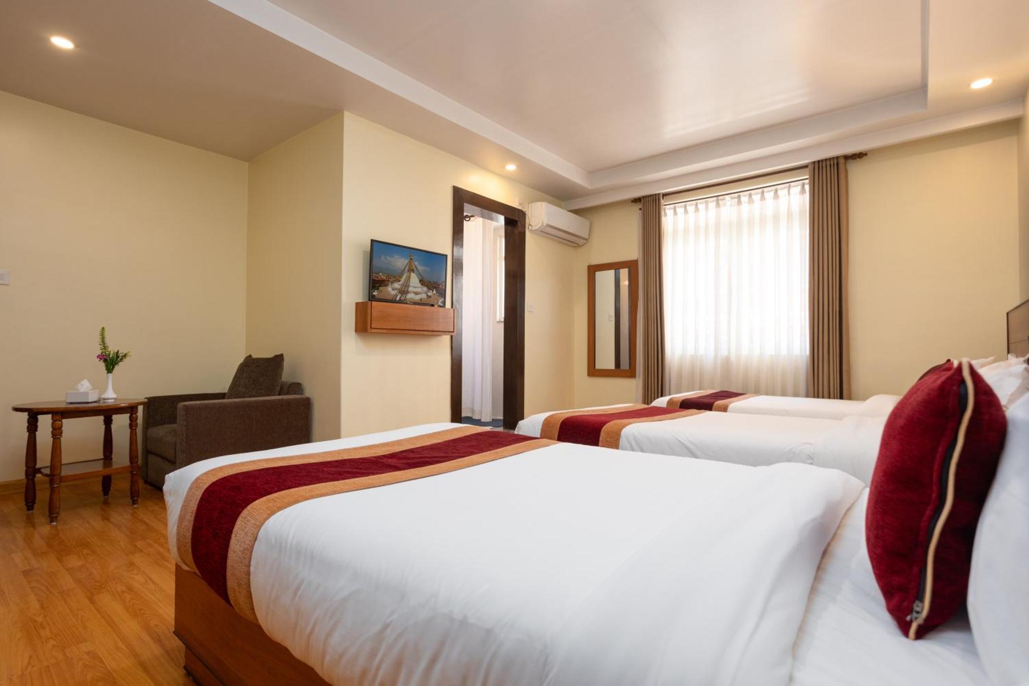 Magnificent Hotel Катманду Экстерьер фото